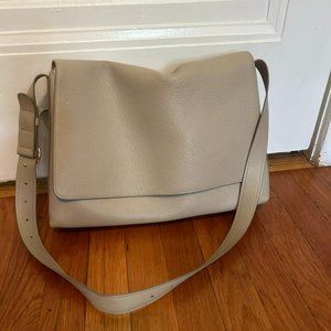 Cuyana Messenger Bag